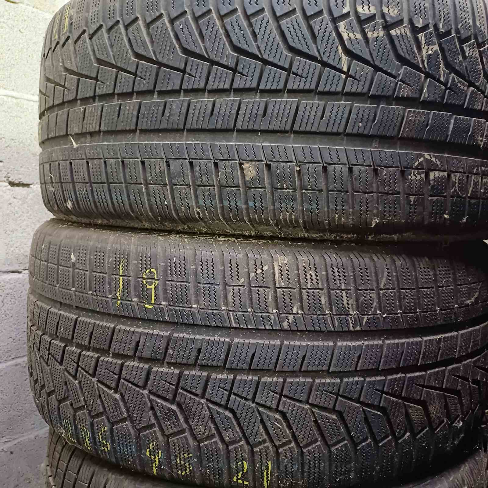 Hankook Winter I Cept Evo2 suv 285/45R21